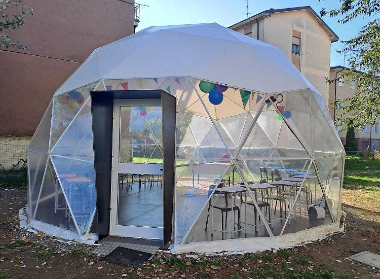 Alla Ugo Foscolo ora si può fare lezione all'aperto