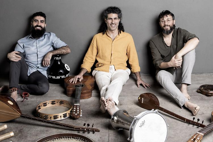 Dal locale al globale: Trio Abdo-Buda-Marconi