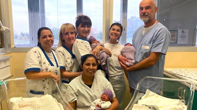 All'ospedale di Cremona sono nati tre gemelli