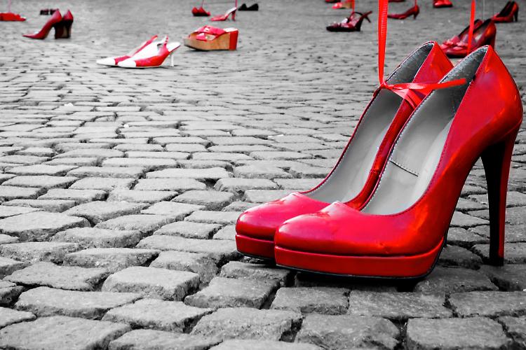 Oltre il confine uniti contro la violenza sulle donne