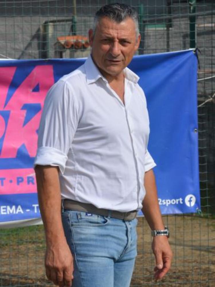 Salta mister Sacchi