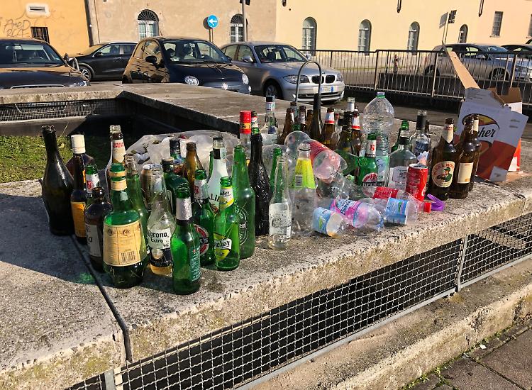 Rifiuti, 600 mini discariche: «Basta, cinque agenti in più»