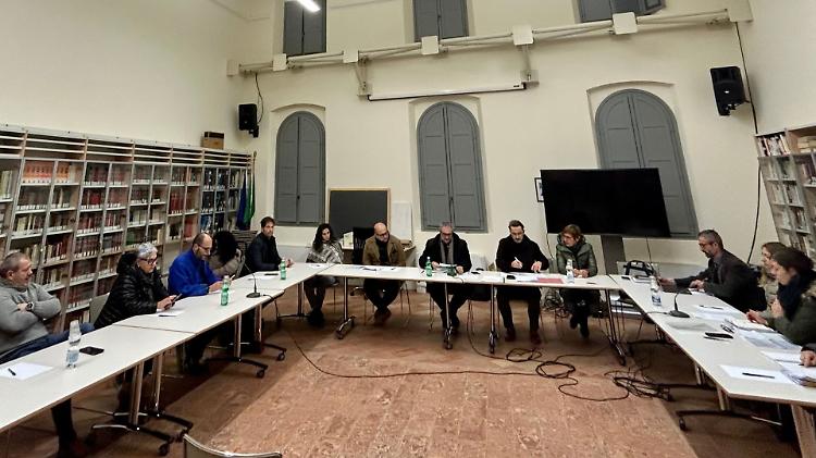 Dopo gli incendi ecco 78mila euro per la scuola