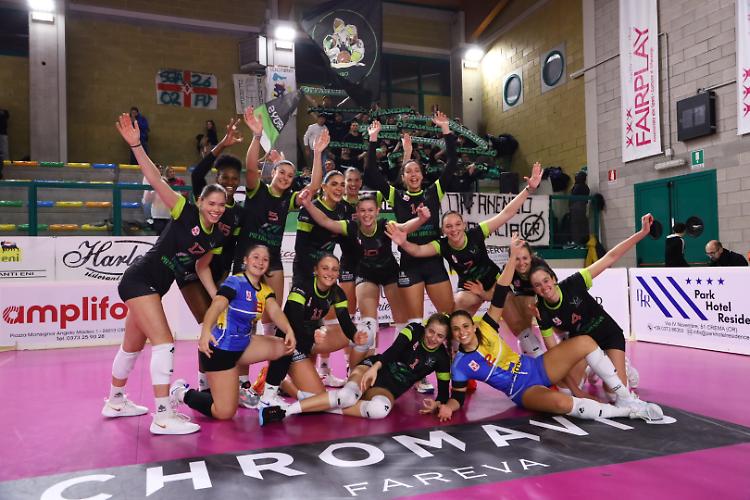 Volley. Trasporti Bressan Offanengo vince e balza in avanti