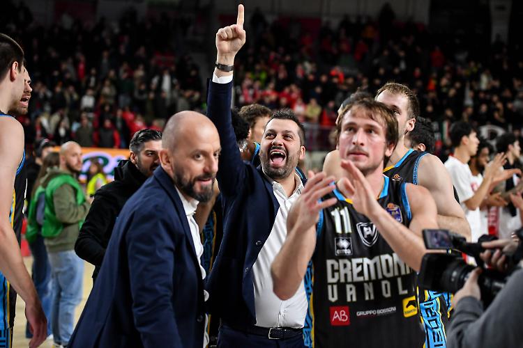 Basket. Vanoli in casa per stupire ancora