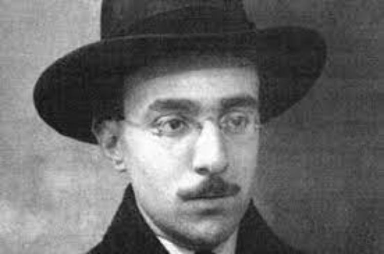 Presentazione del volume di poesie di Vincenzo Montuori