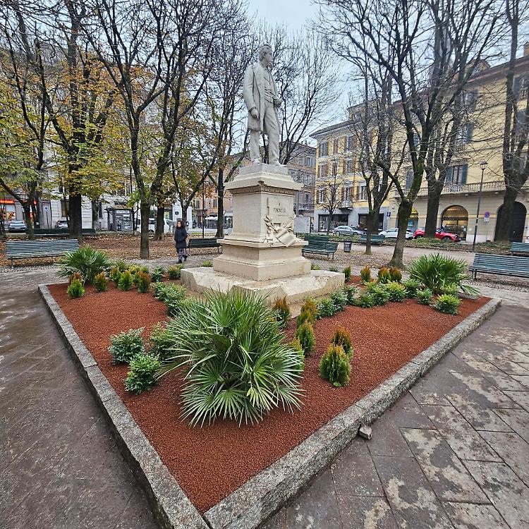 Giardini pubblici di piazza Roma, prosegue il restyling