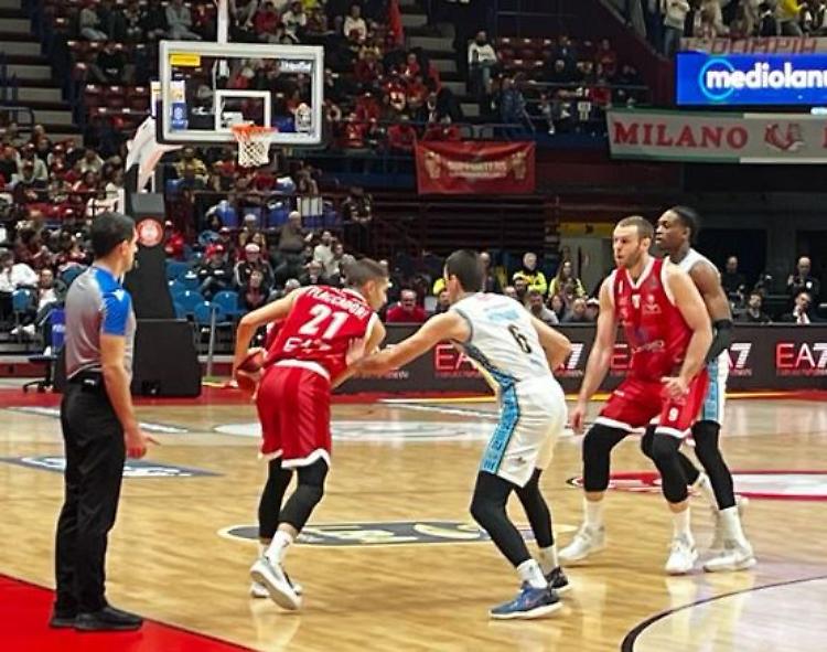 Le pagelle Vanoli: super McCullough