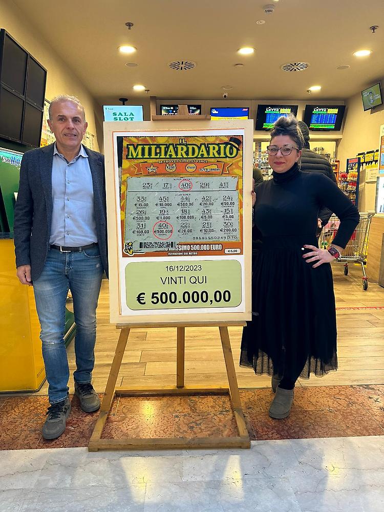 Scommette 5 euro e incassa mezzo milione