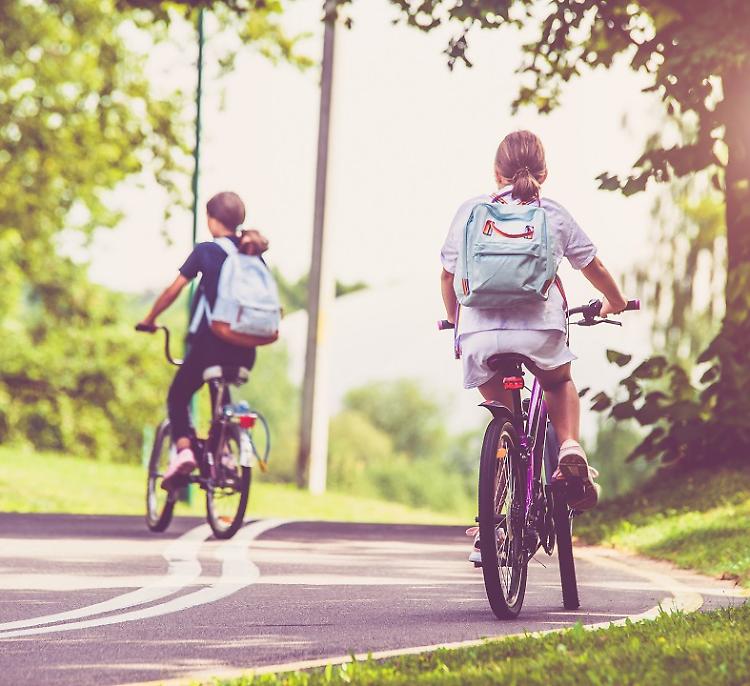 Lungo il Po recinzioni e cantieri: il piano ciclovia decolla