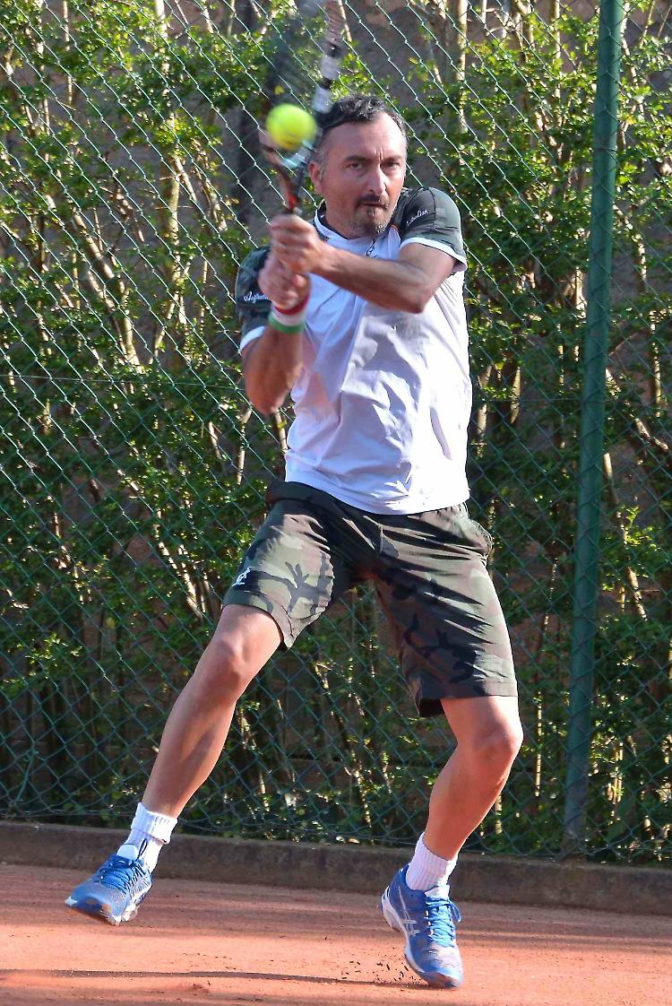 Da calciatore al tennis di serie A