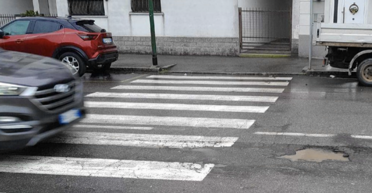 Maltempo, asfalti ‘gruviera’ e danni: «Strade da terzo mondo»