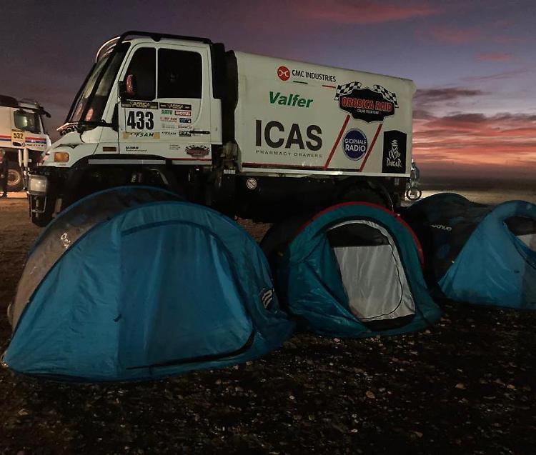 Deserto sconfitto: il camion dei Cabini a Dakar