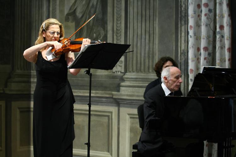Il Violino della Shoah in Comune con il Rotary