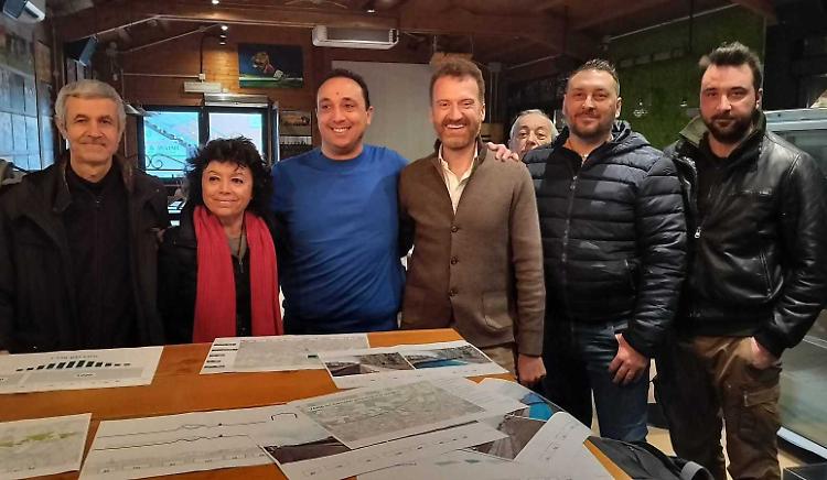Il fotovoltaico corre lungo la canalina