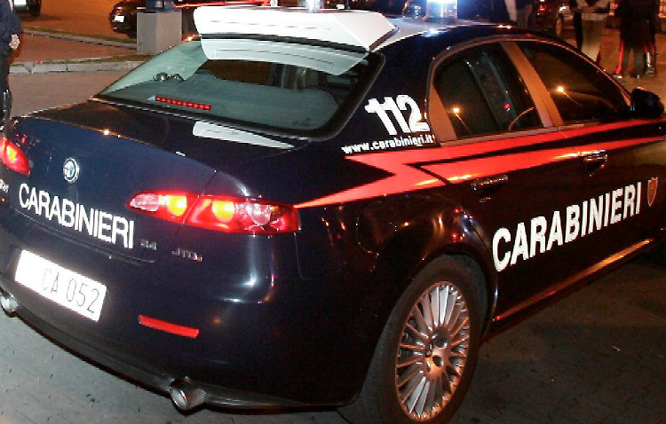 Scacco alla banda dei truffatori: 4 arresti