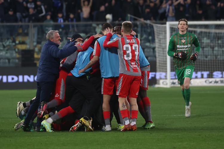 Cremonese-Como: le formazioni ufficiali