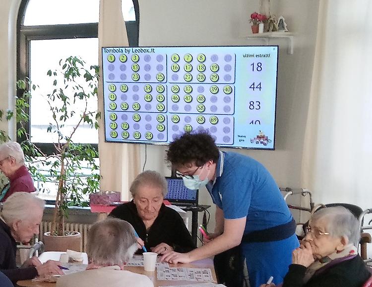 Tombola più facile grazie al maxi schermo