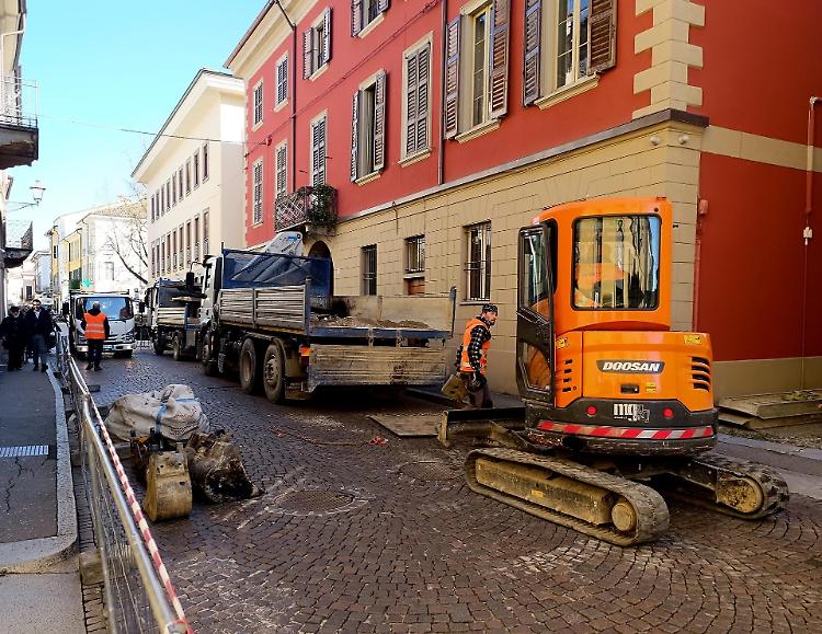 Rete fognaria svecchiata, ma con ‘slalom’ per il traffico