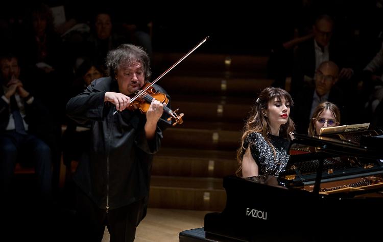 Krylov sul filo del rasoio: concerto memorabile nella sua Cremona