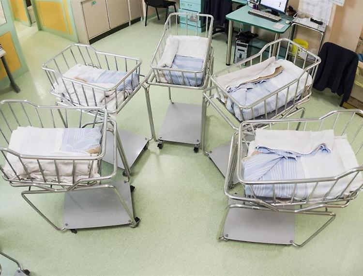 Nuovi nati, record negativo: in due anni il calo è del 22%