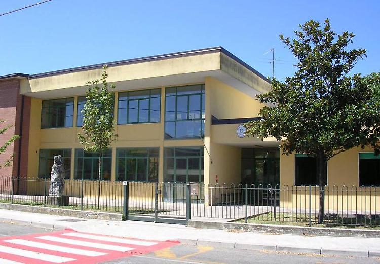 Mensa ‘bocciata’: «Cibo inadeguato e scadente»