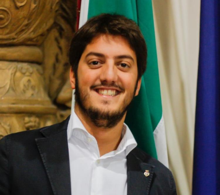 Luca Burgazzi in lista con il Pd: «Pronti ad affrontare nuove sfide»