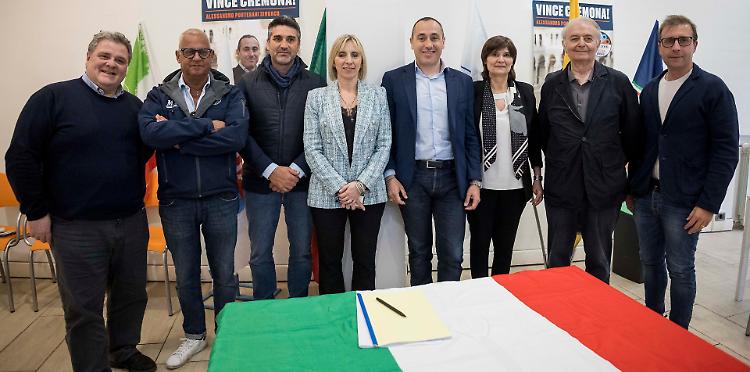 Terzi al fianco di  Portesani: «Infrastrutture, si cambia»