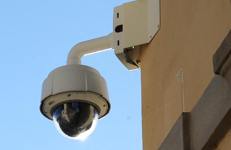 Dipendenti filmati: Comune multato dal Garante
