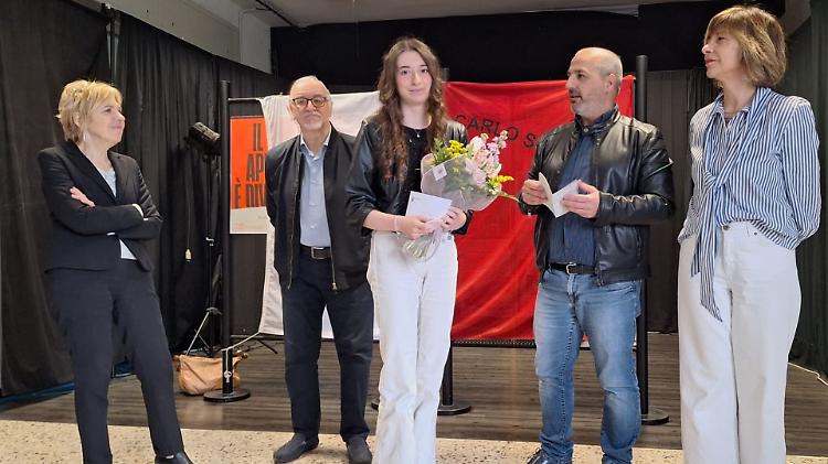 Consegnata la borsa di studio intitolata ad Agostino Ottoli, le vincitrici sono due
