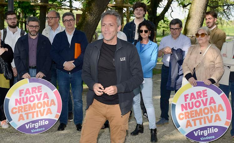 Virgilio presenta la lista ‘Fare nuova Cremona attiva’ 