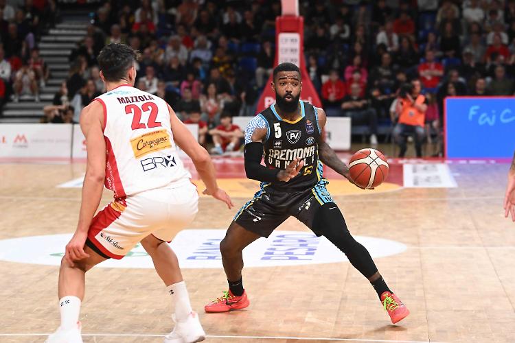 Vanoli: ultimo atto con Milano