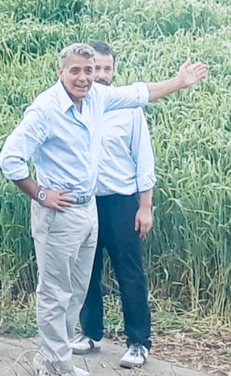 Clooney: nuove riprese e festa di compleanno sul set
