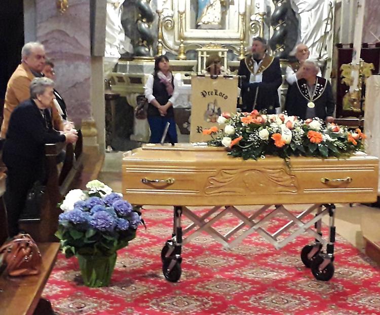 «Ora Arneo sta cucinando in cielo»