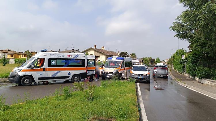 Tre bambini coinvolti in un incidente stradale