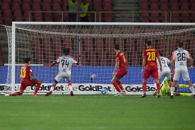 Catanzaro-Cremonese: le formazioni