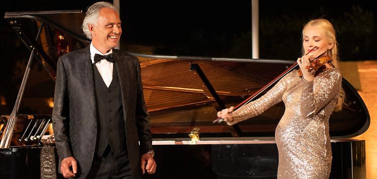 E Anastasiya suona per i grandi del mondo