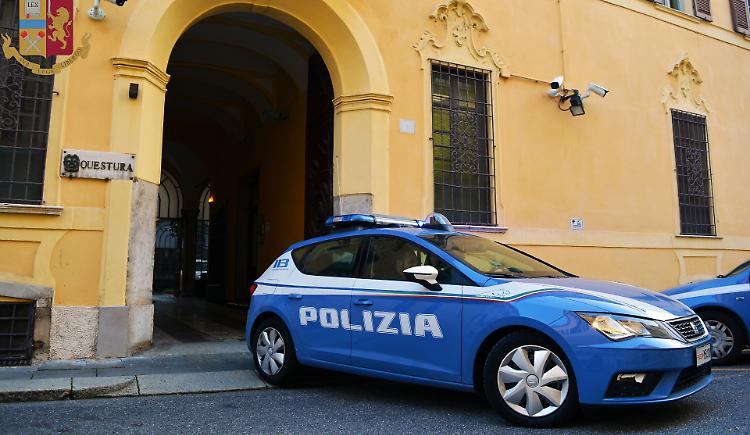 Picchiato e rapinato sulla Castelleonese, assolto l'imputato