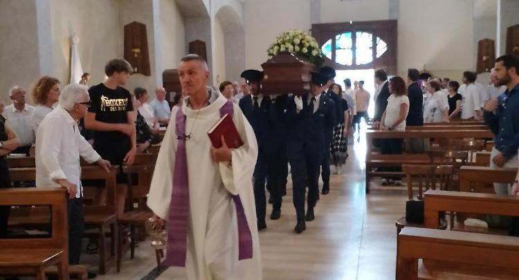 Crema Nuova in lacrime per Lino