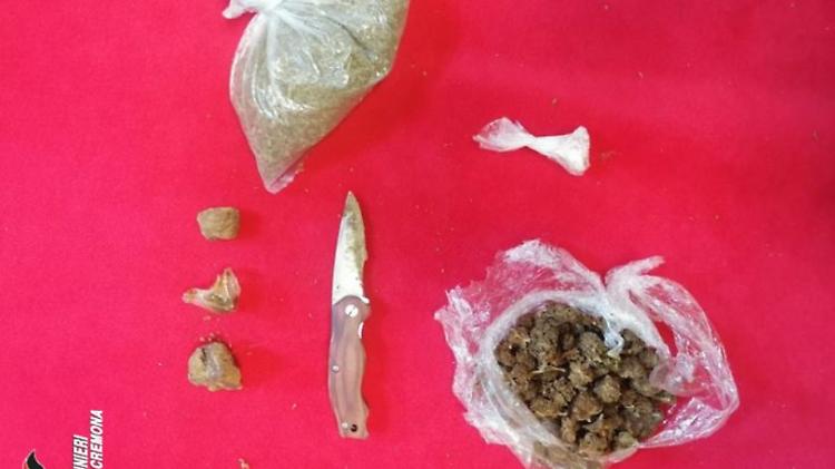 Lotta allo spaccio in città, denunciato 21enne