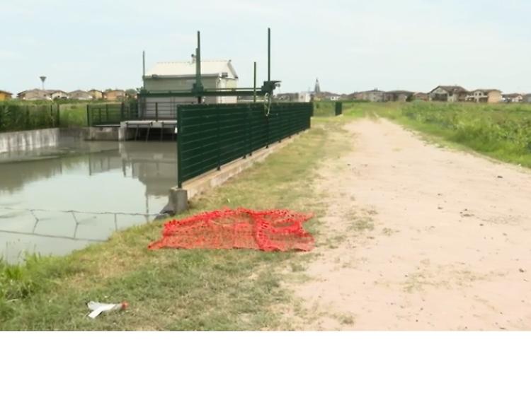 Il corpo di una 26enne trovato nel canale Tartaro