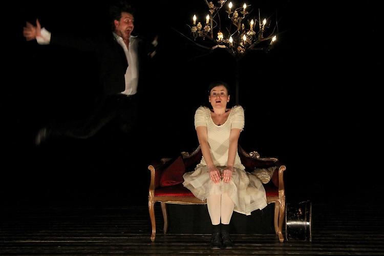 La compagnia Rodisio presenta “Il lupo e la capra” 