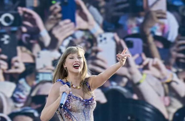 Ciclone Taylor Swift in concerto a Milano: un'esperienza indimenticabile 