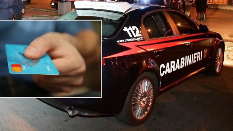 Utilizza per acquisti una carta di debito smarrita, denunciato 18enne