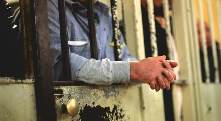 Carcere vicino al collasso: «Pochi servizi e celle piene»