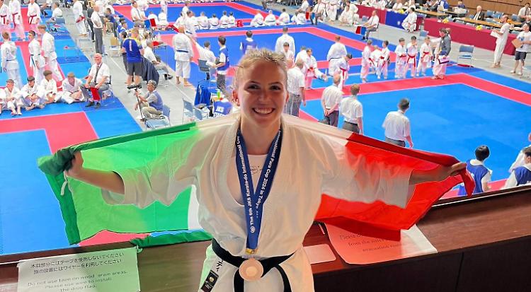 Karate e medaglie: Jessica si allena a Pizzighettone