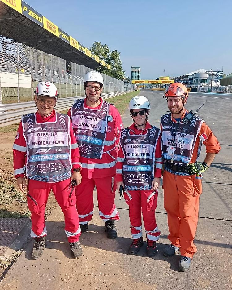 Al GP di Monza i volontari del comitato locale della CRI della città murata