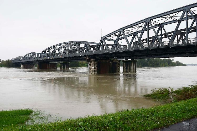 Piena del Po, colmo previsto a Cremona nella giornata di domani