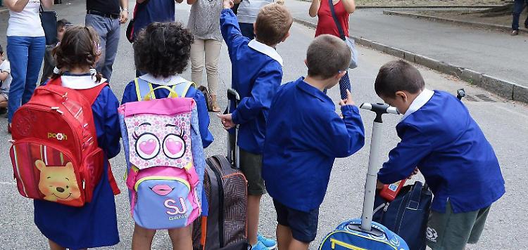 I posti non bastano: il Comune paga le rette