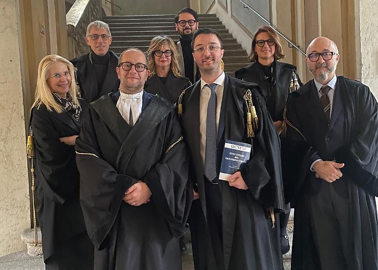Barbaglio giura e si iscrive all'Albo degli Avvocati